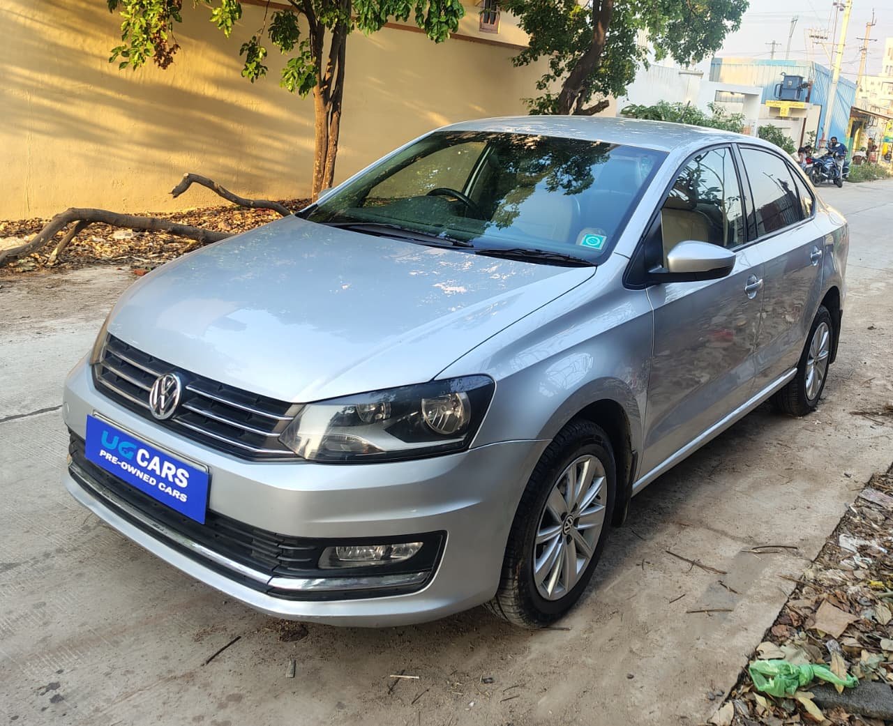 VOLKSWAGEN VENTO - Image 3